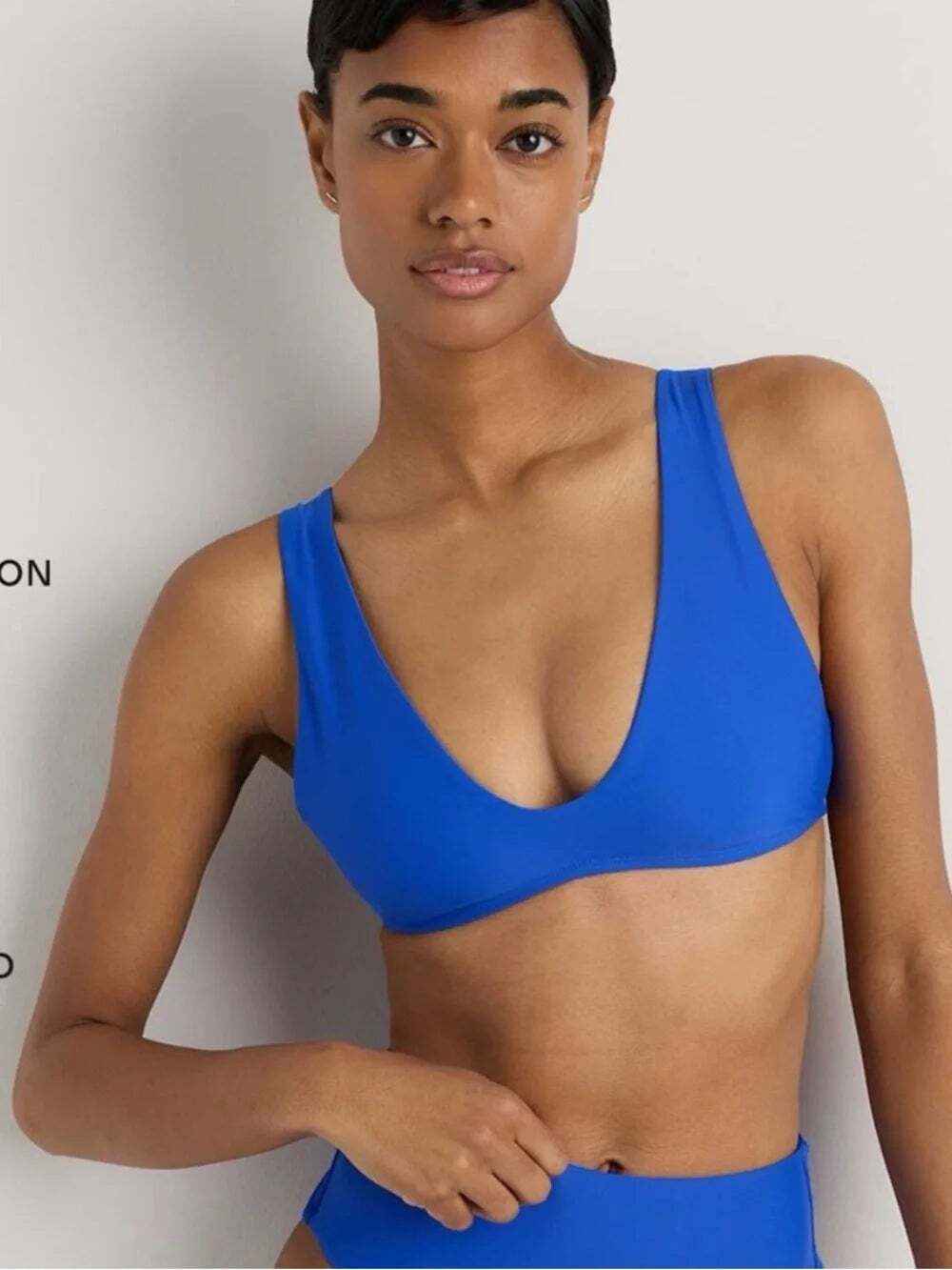 NWT Quince Electric Blue Italian Plunge Bikini Swim Suit Top Women's Size Small